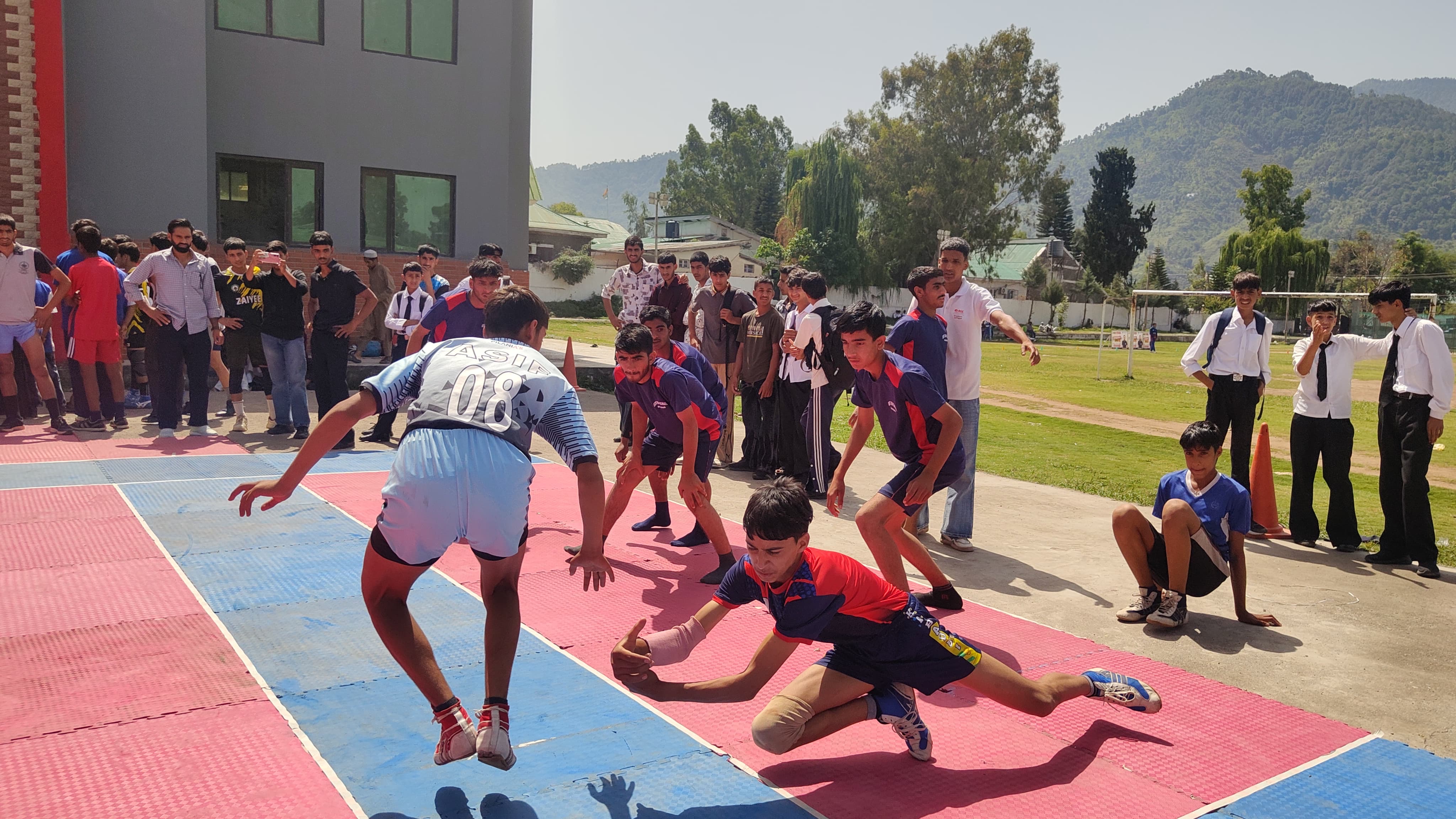 Inter-Zone U-14, U-17 boys’ event held at Poonch